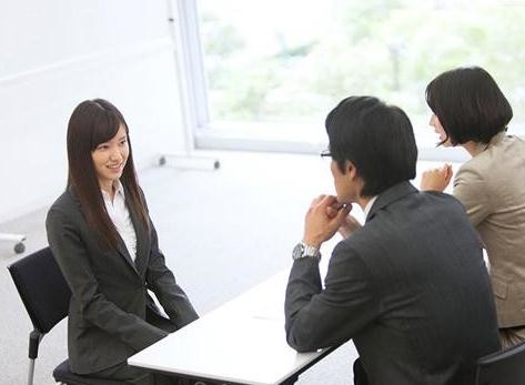 面试三分钟自我介绍演讲稿范文