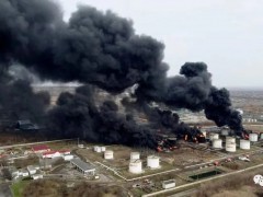 俄本土遭到轰炸，传递了三个很不寻常的信号！