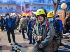“消失”的超龄农民工：没了工地活，如何保障他们的就业与生计