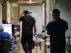 数读4月3日全球疫情：全球日增确诊超85万例 累计逾4.9亿例 美专家刊文批美政府抗疫“耍花招”