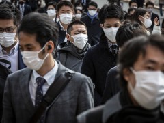 日本解封后多地疫情反弹 有两名内阁大臣感染新冠
