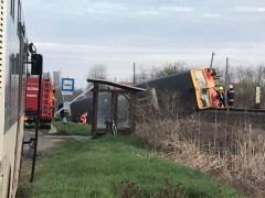 匈牙利南部地区发生交通事故致多人死亡