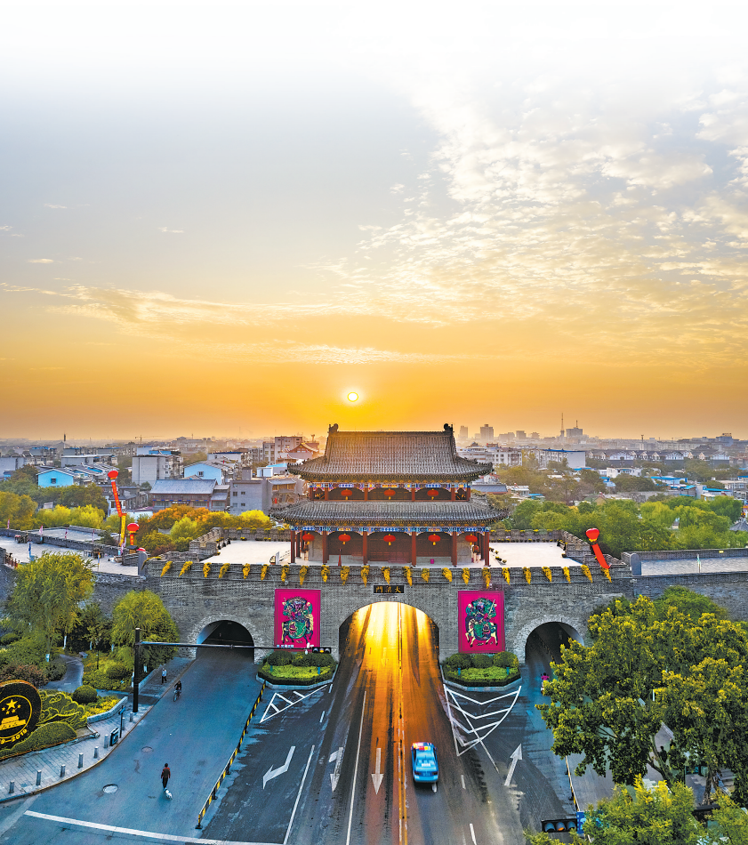 开封大梁门景色。(谭豫增 摄)