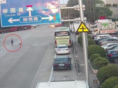 上海一名六旬男子因疫情期间外出跑步打卡被行政处罚