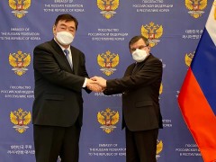 中国驻韩大使邢海明会见俄罗斯驻韩大使库里克
