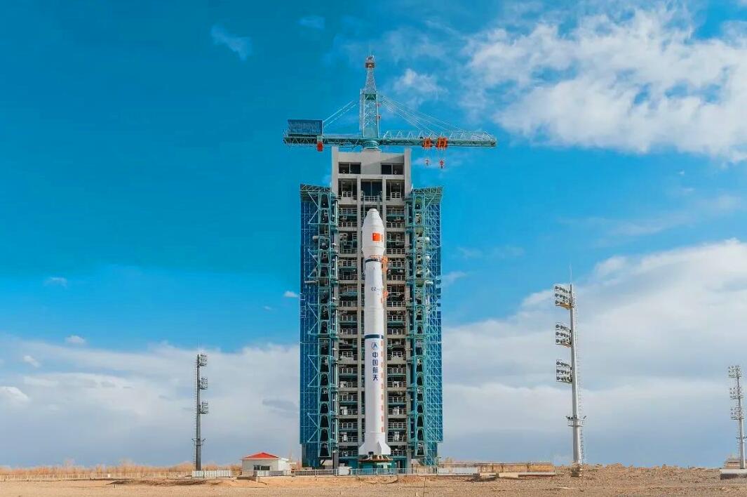 吊装星罩组合体