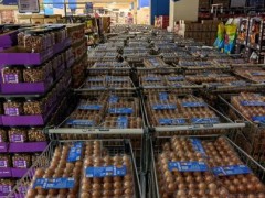 守“沪”日志：2600余袋生活物资的“最后100米”