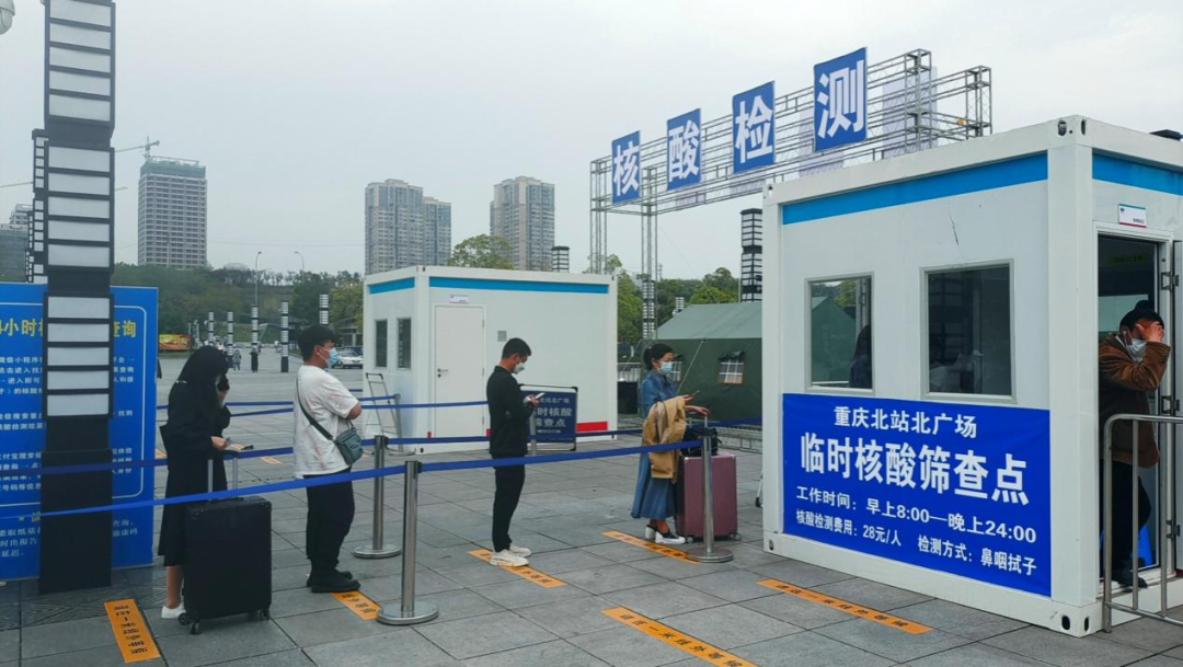 正负压防护核酸采样舱。张廉 摄
