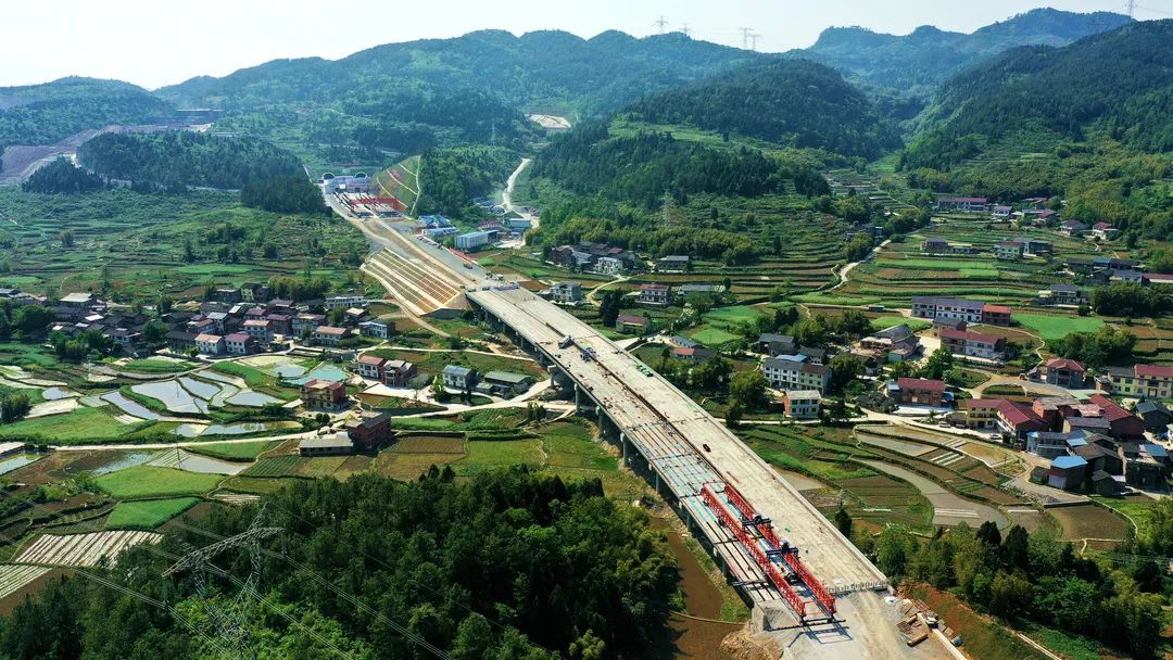 徐家坝大桥  中铁四局六公司供图