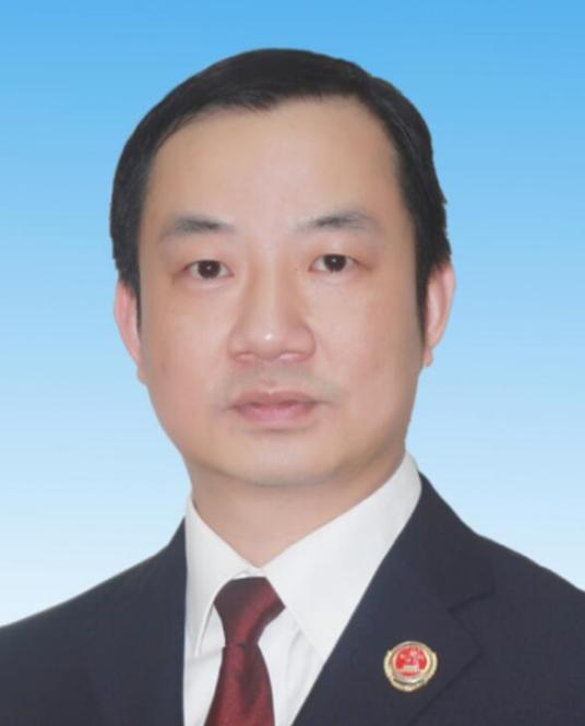 王磊 