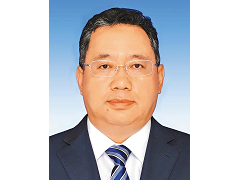 普布顿珠兼任拉萨市委委员、常委、书记