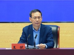 把停车设施建设管理突出问题整治做实做细