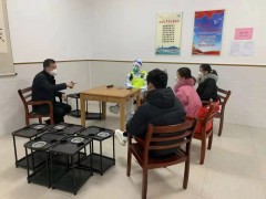 【“沪”助】20斤重的大米他为居民运送了700多包！“小巷总理”的战疫时刻