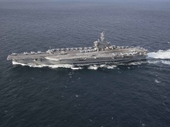 时隔4年多，美军核航母现身韩国东部