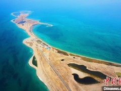 气温偏高致中国最大咸水湖融化历时较近十年平均缩短6天