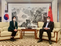 中国驻韩国大使会见韩国三养食品株式会社总社长