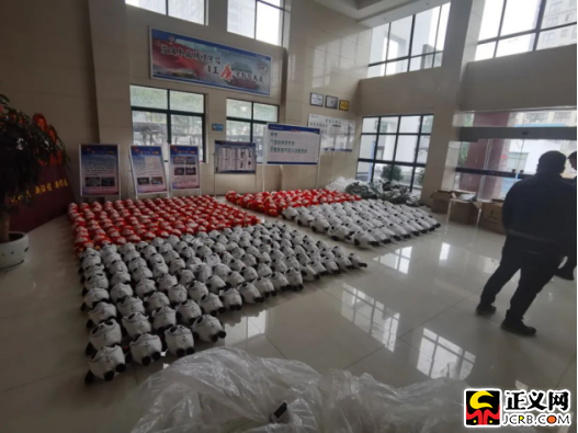 韦某升等3人销售假冒注册商标的商品案起获的涉案物品情况 