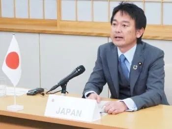 上杉谦太郎 图自日本外务省