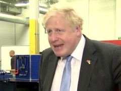 议员在下议院用手机看色情片，约翰逊终于回应：不可接受，对全英任何岗位都如此