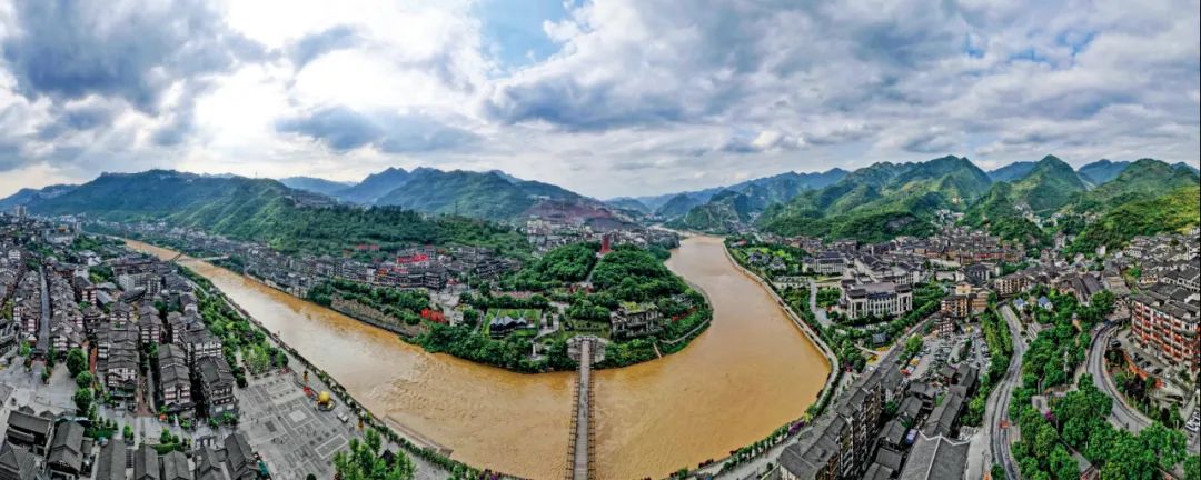 2021年5月11日,赤水河贵州仁怀市茅台镇段。图/IC
