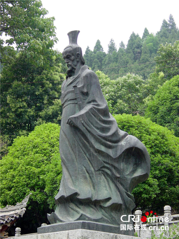 宜昌秭归屈原像。&nbsp; 宜昌市委宣传部 图