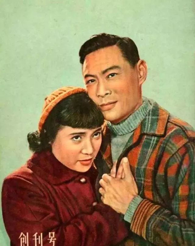 秦怡