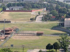 尹锡悦上班经过驻韩美军基地 车队画面曝光