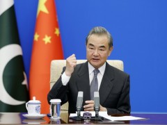 王毅同巴基斯坦外长比拉瓦尔举行视频会晤