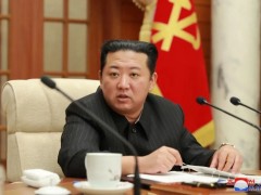 金正恩坐镇 部署朝鲜“最大紧急防疫体系”