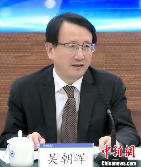 浙江大学校长吴朝晖在活动中致辞。　香港中文大学供图