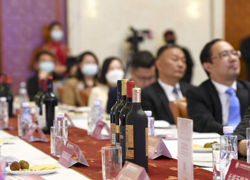 ↑这是银川分会场（5月15日摄）。新华社记者 冯开华 摄