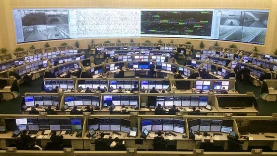 中国铁路上海局集团有限公司调度指挥中心 许文峰 摄