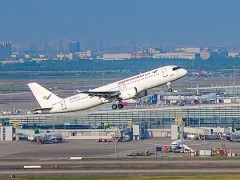 华东空管保障C919首家用户首架飞机试飞
