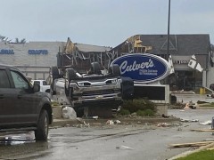 美国密歇根州遭遇罕见龙卷风 1人死亡40多人受伤