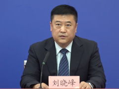 当前北京疫情仍处于胶着状态，疫情防控形势严峻复杂