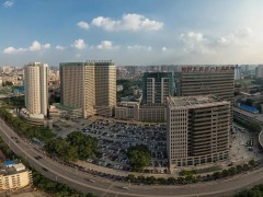 新京报：近40名专家跳槽大医院，如何守住小医院的“基本盘”