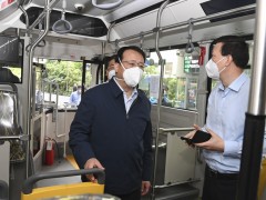 上海公交恢复首日，龚正要求满足市民出行需求，让如常生活和烟火气逐步回归