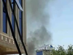 阿富汗首都喀布尔第13警区一培训机构附近发生爆炸