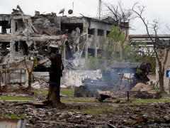 亚速钢铁厂排雷期间发生爆炸 4名顿涅茨克工兵受伤
