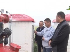 三夏时节 | 农技人员指导农户做好田间管理 科技设备助力小麦抗旱增产