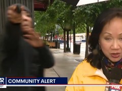 又是美国！记者街头直播枪支暴力新闻，身后路人疑似掏枪指向镜头