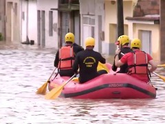 巴西东北部持续降雨 至少2人死亡 33个城镇进入紧急状态