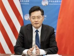 秦刚：未来几个月会有更多美国留学生回到中国
