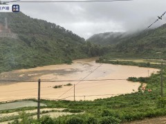 云南省丘北县防汛抗旱指挥部启动大暴雨Ⅰ级应急响应