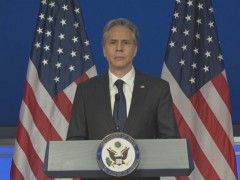 外交部：美所谓对华政策演讲称“不寻求与中国冲突和新冷战 不阻止中国发展” 我们拭目以待