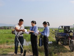 湖南永兴：将不起诉决定书送到村民手中