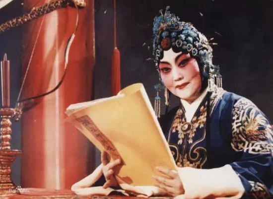 (马金凤为豫剧艺术事业的发展做出了不可磨灭的贡献)