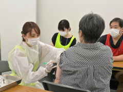 日本新冠病例再度激增 专家：奥密克戎BA.5正成为主流毒株