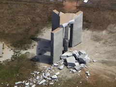 美国佐治亚州地标性建筑“佐治亚巨石阵”被炸毁