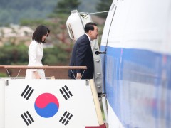 “申某随尹锡悦出访”在韩引争论，在野党：这是国家纲纪混乱事件!